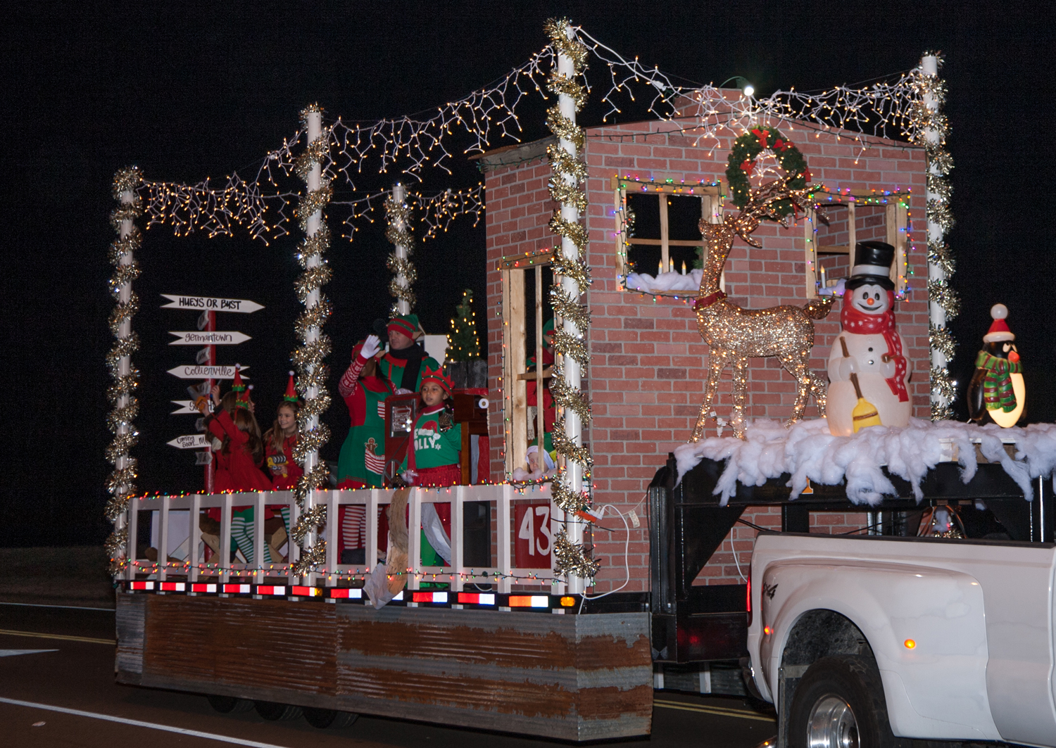 Collierville Christmas Parade 2019 Collierville Christmas Parade 2016 – Tour Collierville Collierville Christmas Parade 2019 Collierville Christmas Parade 2016 – Tour Collierville